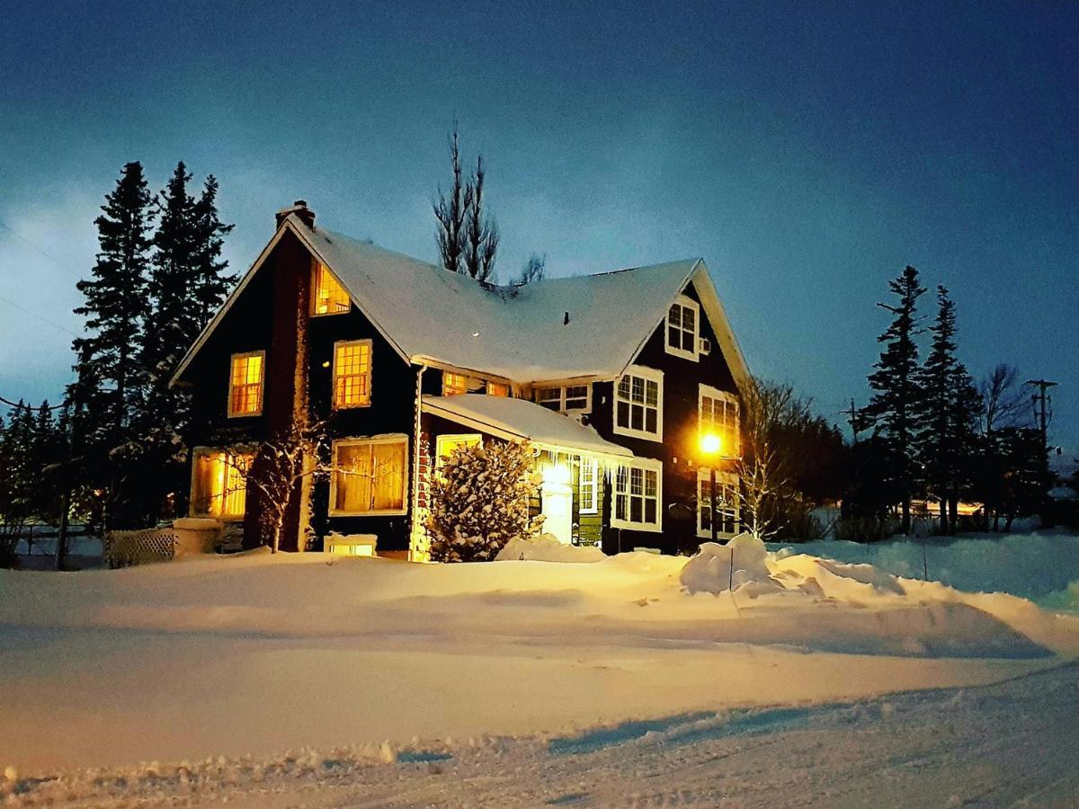 فندق إنفيراري ريزورت Baddeck Inlet المظهر الخارجي الصورة